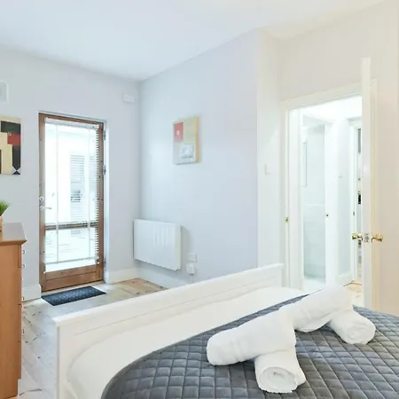 48 Merrion Road *